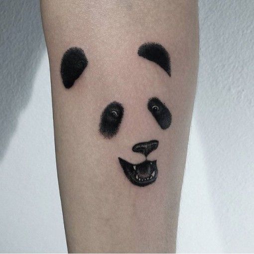 Tattoo mặt gấu trúc ấn tượng