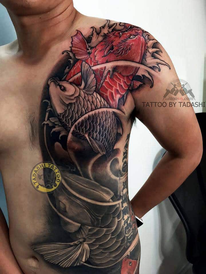 Tattoo nửa người hình cá chép đẹp lạ