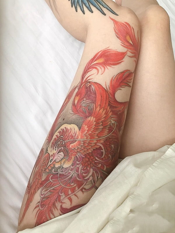 Tattoo phượng hoàng xuất sắc trên chân cho phái nữ