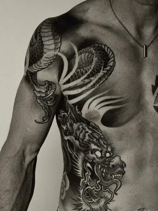 Tattoo rồng nửa người chất ngầu