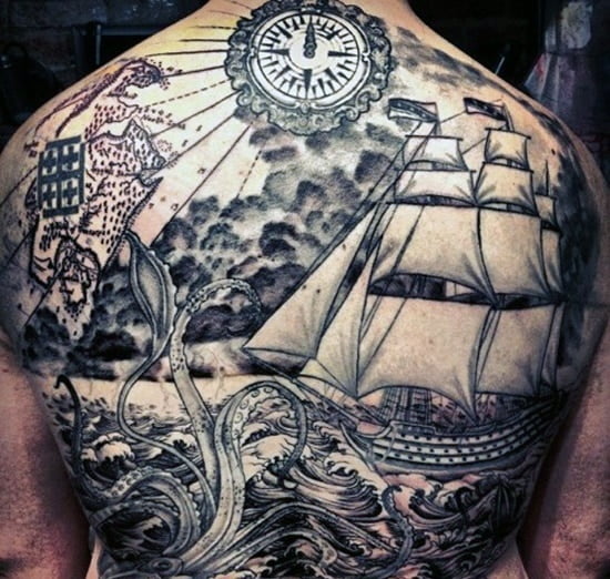 Tattoo thuyền buồm ở lưng thu hút