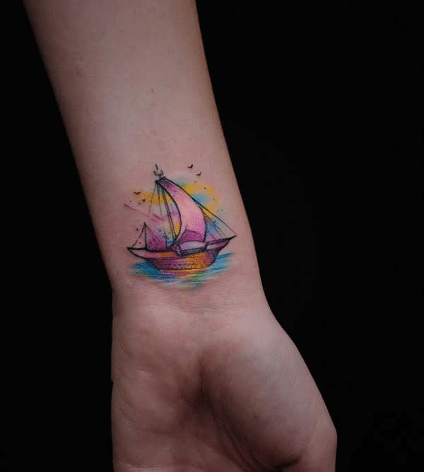 Tattoo thuyền nhỏ đẹp dành cho con gái