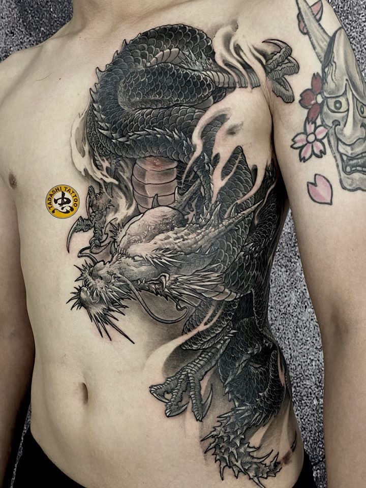 Tattoo dragon nửa người hóa học ngầu