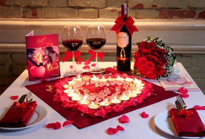 hình ảnh quả valentine buổi tiệc lãng mạn cho hai người