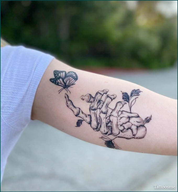 Tattoo Bắp Tay Nữ Nghệ Thuật