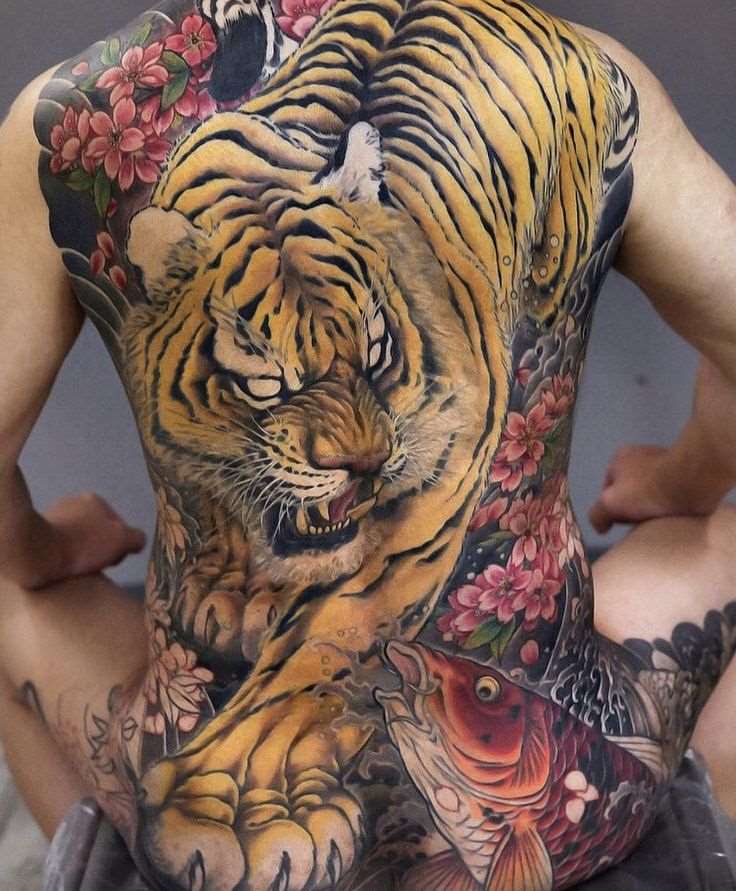 Tattoo Hổ Kín Lưng Đẹp