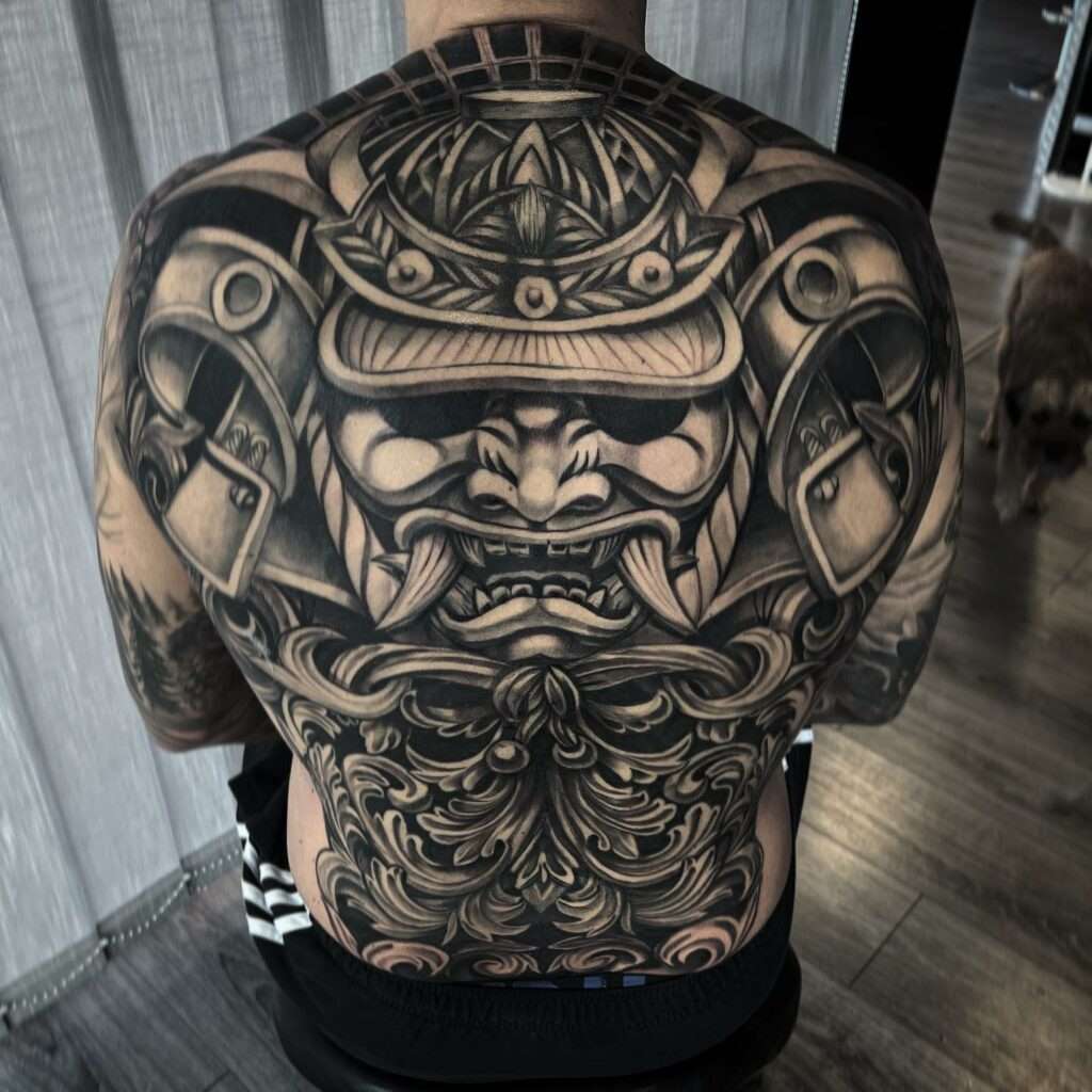 Tattoo Mặt Quỷ Kín Lưng Siêu Chất