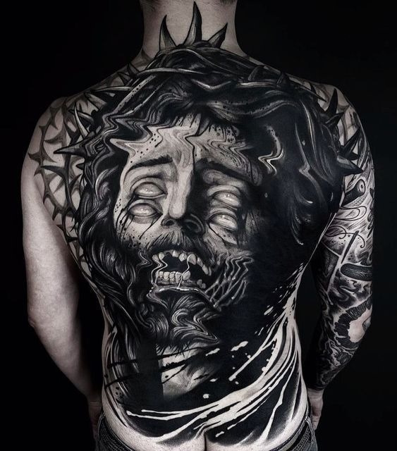 Tattoo Mặt Quỷ Kín Lưng