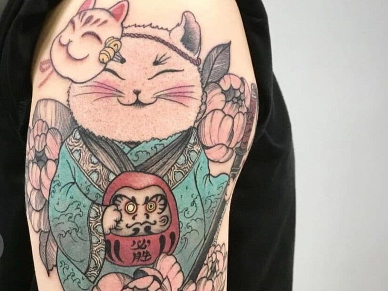 Tattoo Mèo Thần Tài Và Daruma Cute