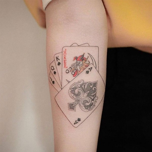 Tattoo lá bài cho nữ